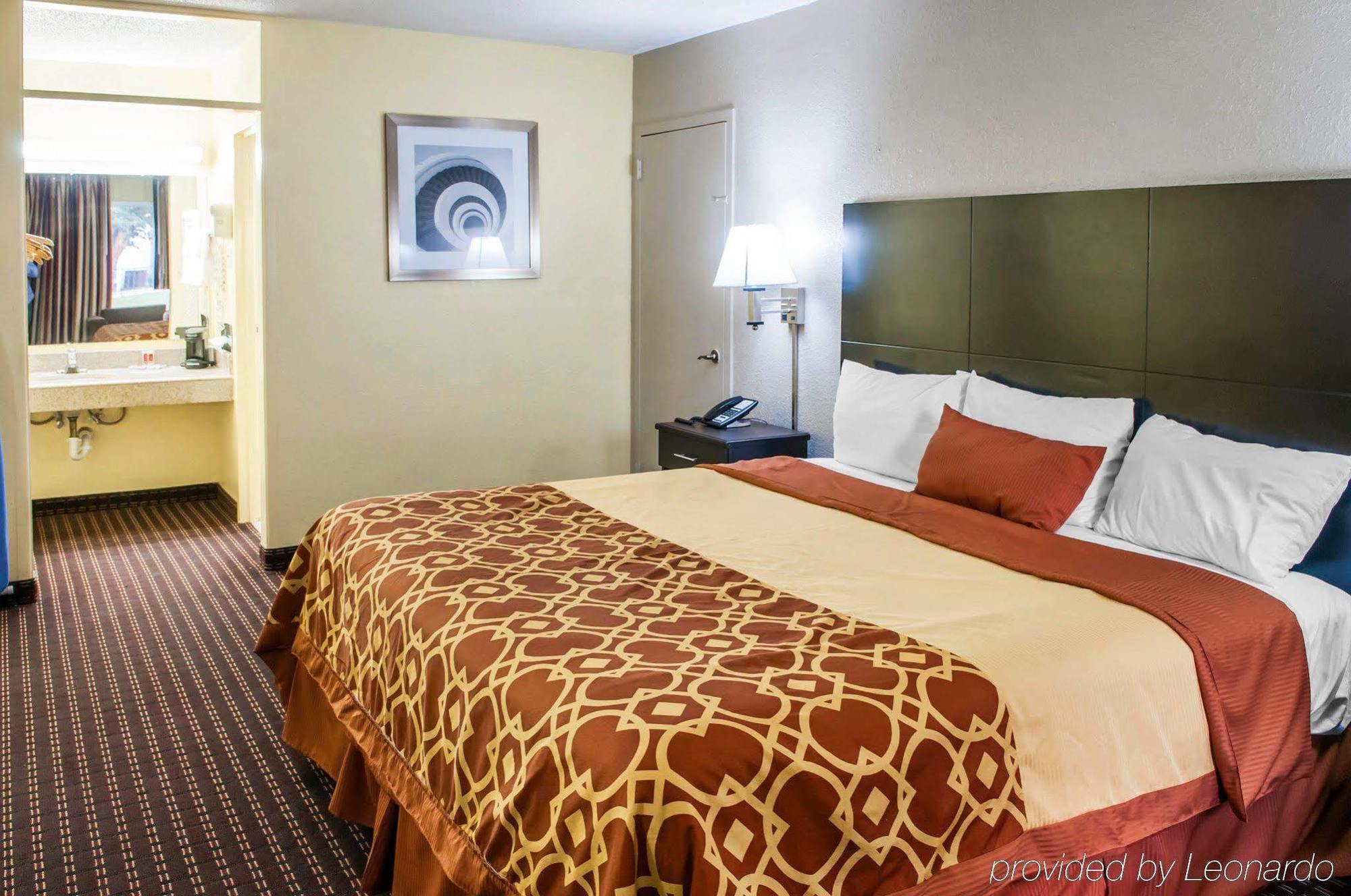 Econo Lodge Carlsbad Caverns Area Exteriör bild